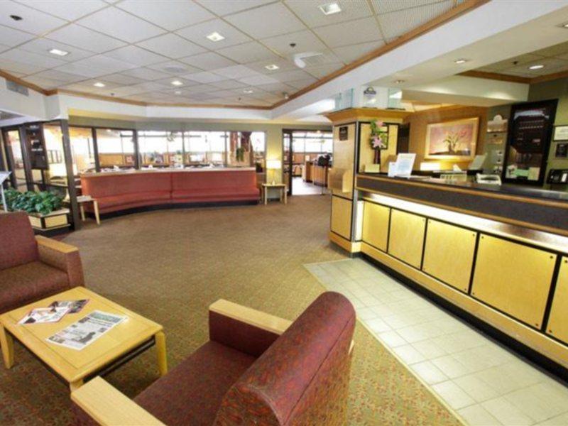 Hampton Inn Newark Airport Интериор снимка